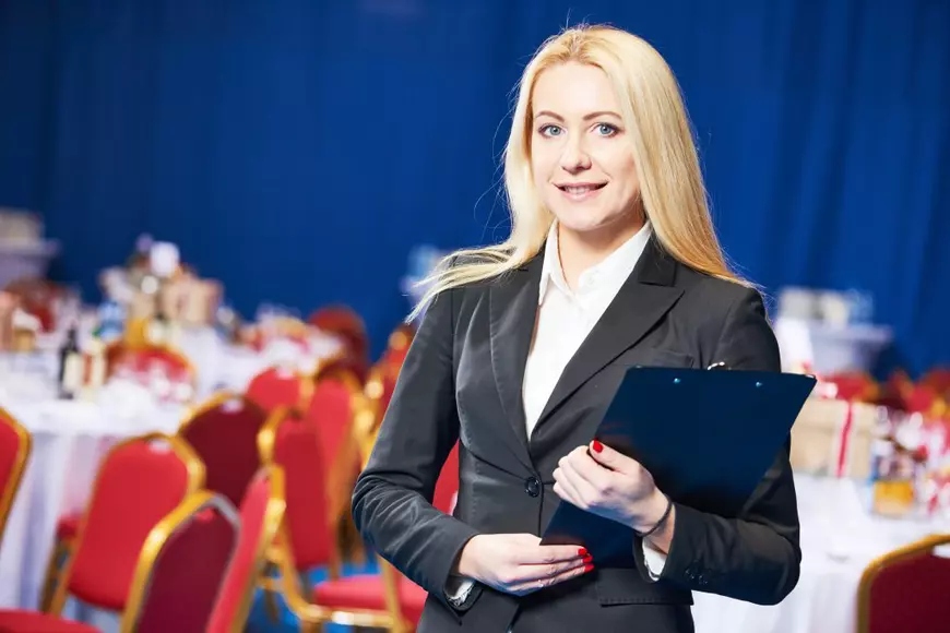 Ce salarii poți câștiga dacă lucrezi în sectorul evenimentelor și al divertismentului