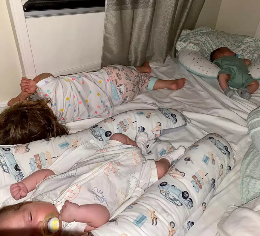 POVEȘTI CARE VINDECĂ. „Nu e vorba de modă, ci de niște proceduri avansate care te ajută să ai un copil dacă nu reușești să îl ai”. O mamă a adus pe lume trei copii prin fertilizare in vitro