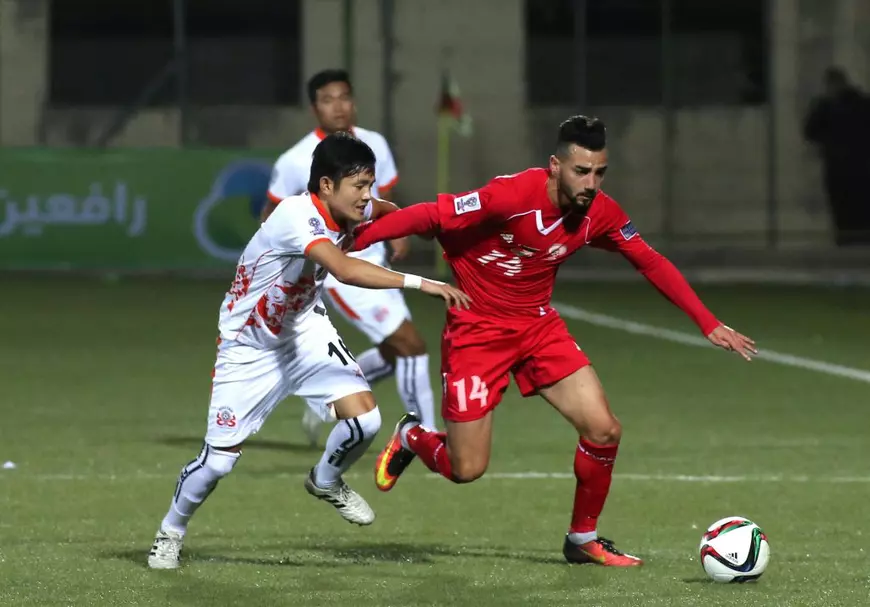 Crescuți în aceeași casă, doi frați reprezintă naționale diferite, aflate într-un conflict istoric: „De când eram mici, am crescut cu disciplină, obișnuiți să muncim mult”