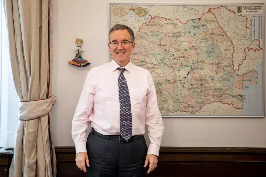 Andrew Noble, ambasadorul britanic, mesaj pentru români despre drepturile LGBT: „Nu cred că o societate e cu adevărat liberă, dacă milioane de oameni nu pot să-și trăiască adevărata viață”