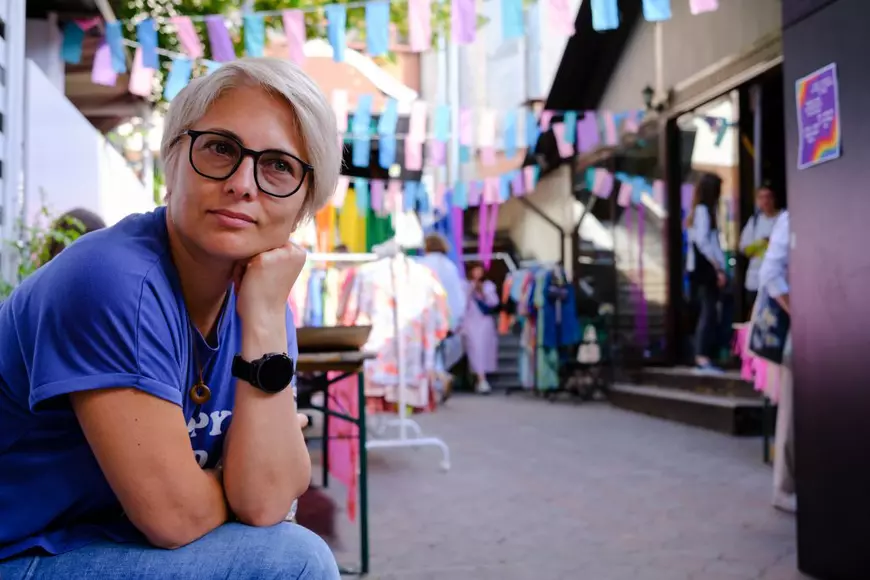 Cum e să fii gay în Republica Moldova, o țară unde 90% dintre oameni cred că nu vor să te aibă vecin sau prieten