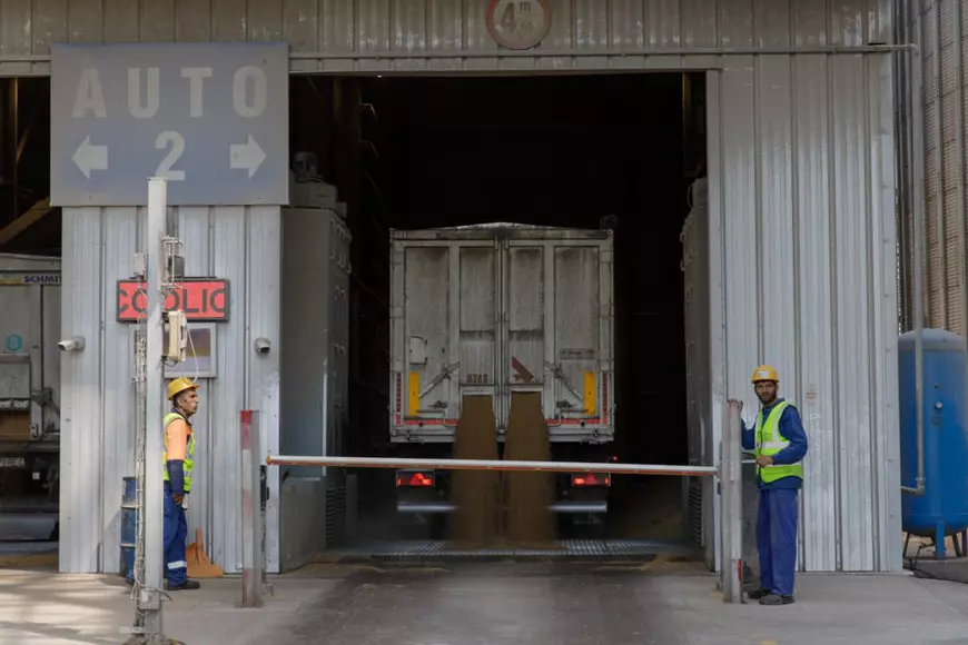 REPORTAJ de pe frontul cerealelor. Cum se exportă producția României și a Ucrainei printr-o investiție imensă