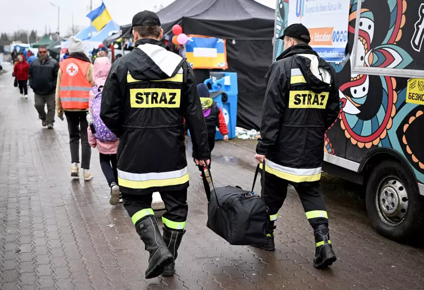 INTERVIU. Un politolog din Varșovia explică de ce polonezii trăiesc mai intens războiul decât românii: „Este diferența dintre vecini și popoare înrudite istoric”