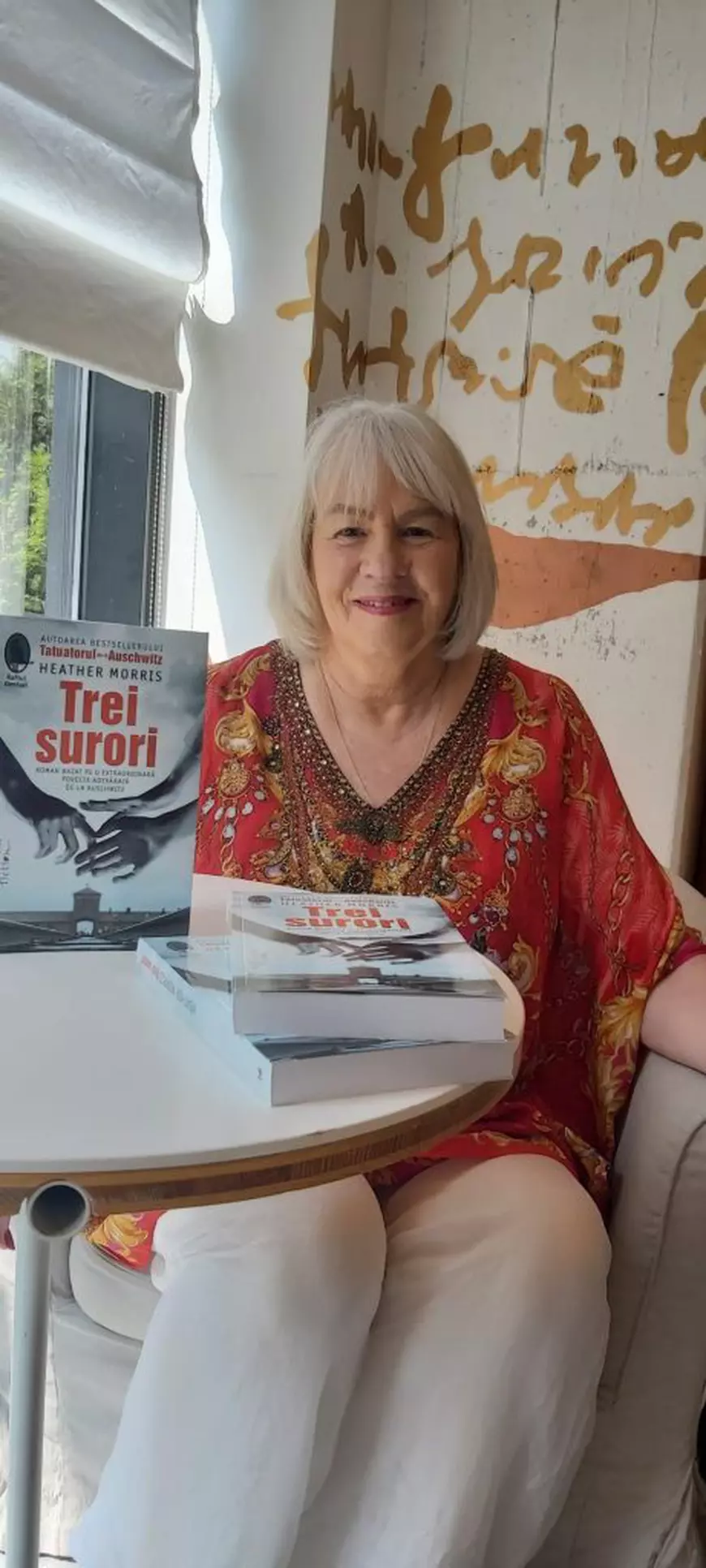 EXCLUSIV. Autoarea romanului „Tatuatorul de la Auschwitz”, despre războiul din Ucraina: „Mă înfurie că istoria se repetă și permitem unui om să facă atât de mult rău”