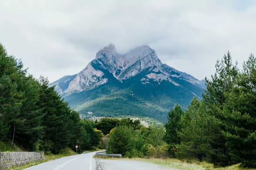 Locuri de vizitat în Pirinei - Pedraforca
