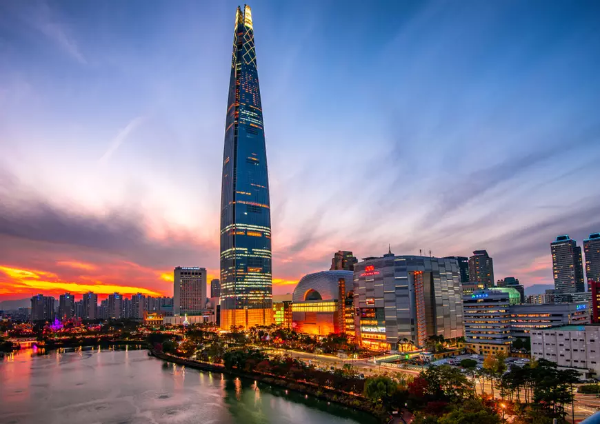 Cele mai înalte clădiri din lume - Imagine cu Lotte World Tower din Seul