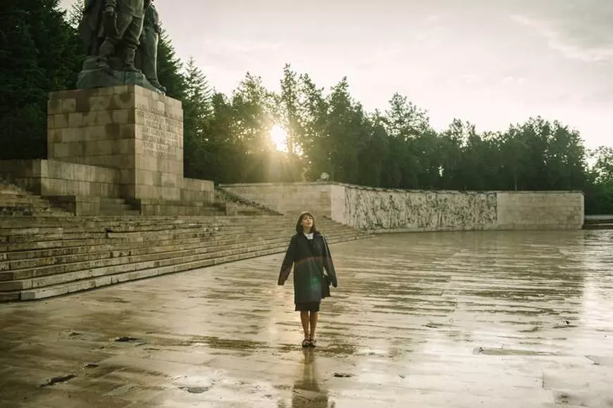 Interviu. După succesul de la Cannes, regizorul Alex Belc și actrița Mara Bugarin vorbesc despre „Metronom” și școala de film. „La noi, profesorii se pun sus, iar studenții sunt niște tâmpiți care să-i aprobe”