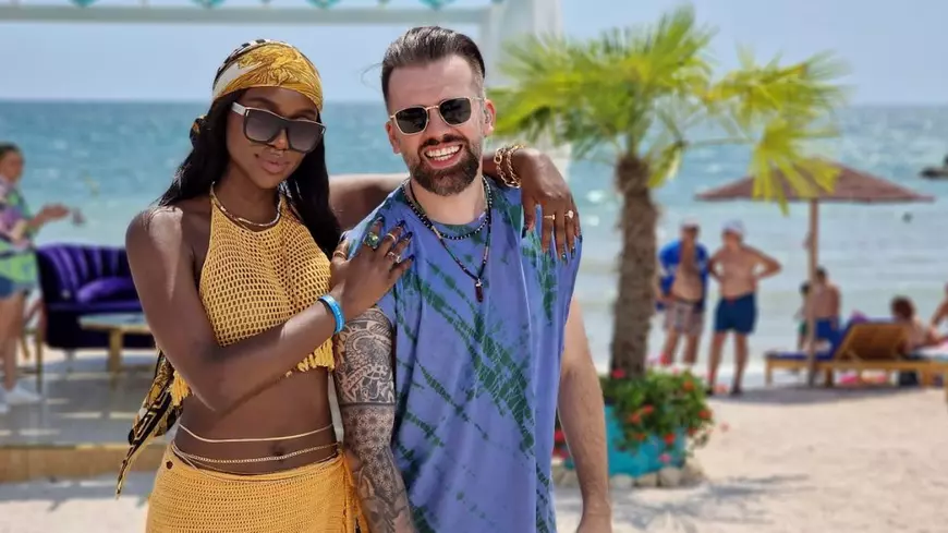 Daliana Răducan și Gabriela Prisăcariu, la mare alături de Răzvan Simion și Dani Oțil. Cum s-au pozat toți: „Familia”