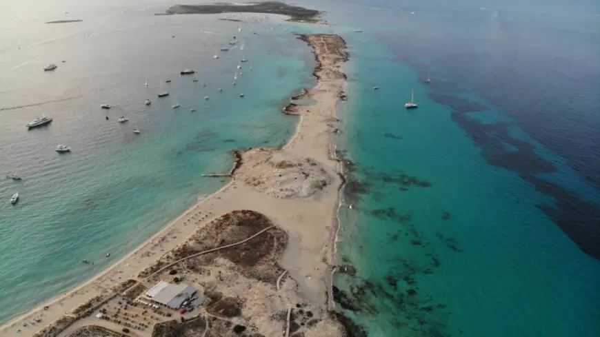 Platja de Ses Illetes - Plaje din Spania