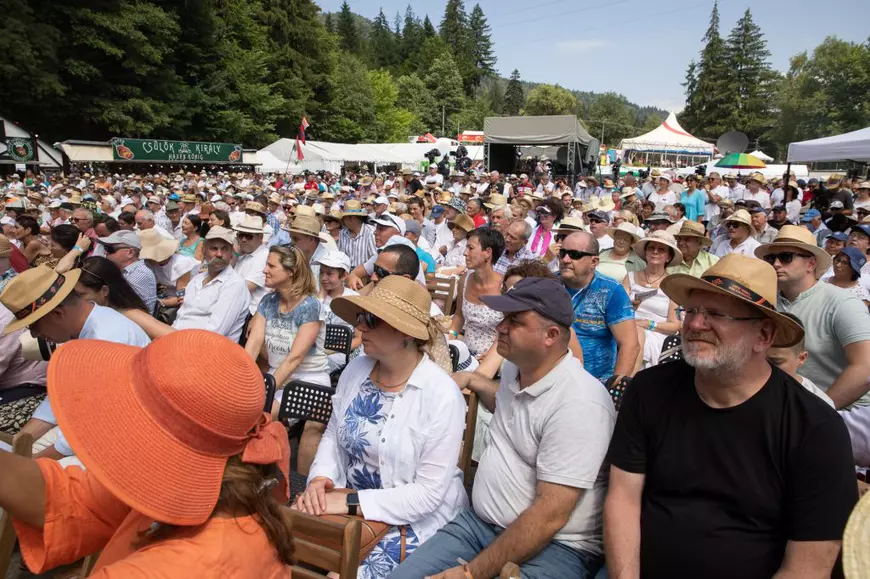 Discursul integral al lui Viktor Orbán la Tușnad, în limba română și în limba maghiară