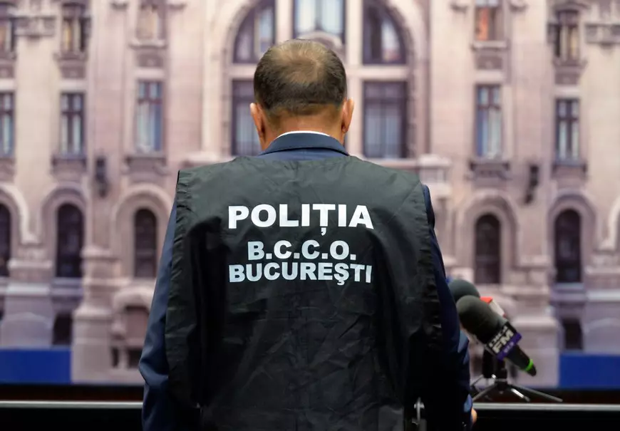 INTERVIU. Polițist de la „Antidrog”, dezvăluiri despre cum ajung drogurile în cluburi sau la festivaluri și ce riscă consumatorii: „Nici medicii nu știu uneori ce substanțe au luat”