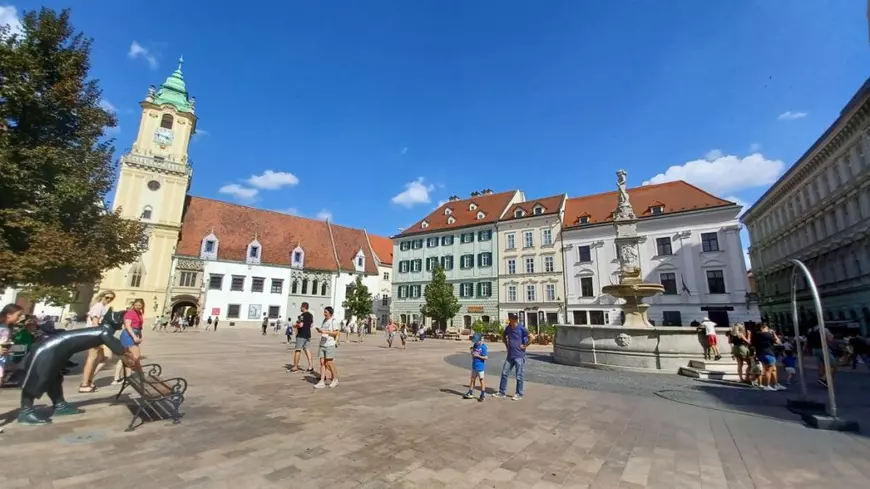 Cu cât a scăzut turismul în Europa de Est, după izbucnirea războiului din Ucraina. Ce arată cifrele și cum stă România