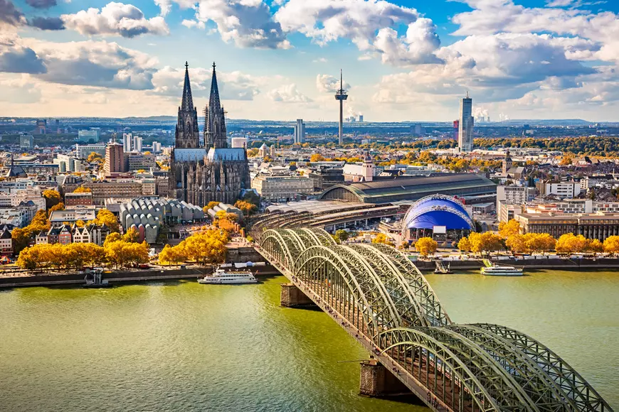 Cele mai spectaculoase clădiri din lume - Catedrala din Koln.