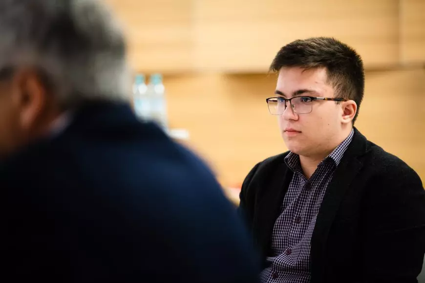 Profesorii de informatică cer ore de programare, inclusiv la profilul uman. „E ca și când pe elevii de la real i-aș pune să învețe limba latină”