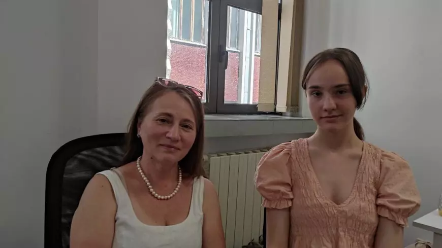 „Țara în care se fură copii de pe stradă”. Ce știau refugiații ucraineni despre români și România înainte de război și ce spun acum