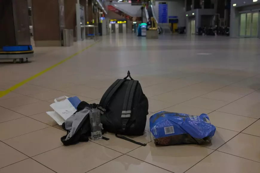 Cum arăta Aeroportul Otopeni la finalul unei zile de haos și incertitudine pentru călătorii Blue Air