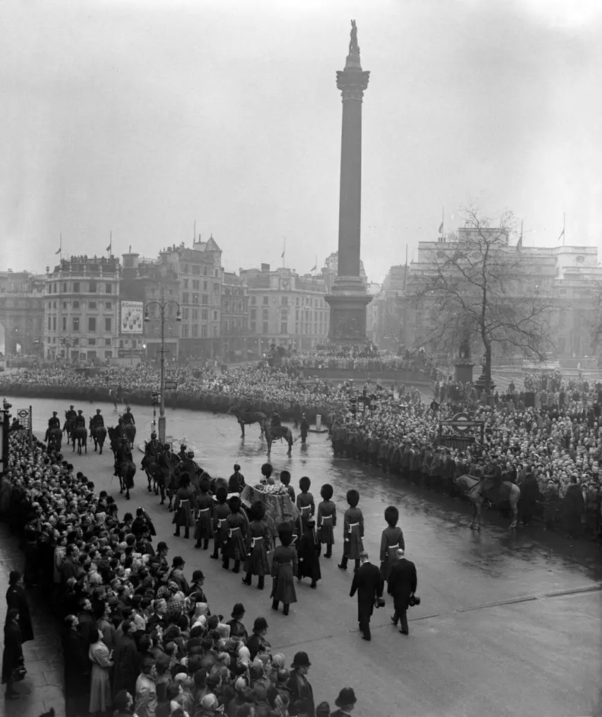 Un eveniment istoric. Cum arăta Londra ultima dată când a murit un monarh