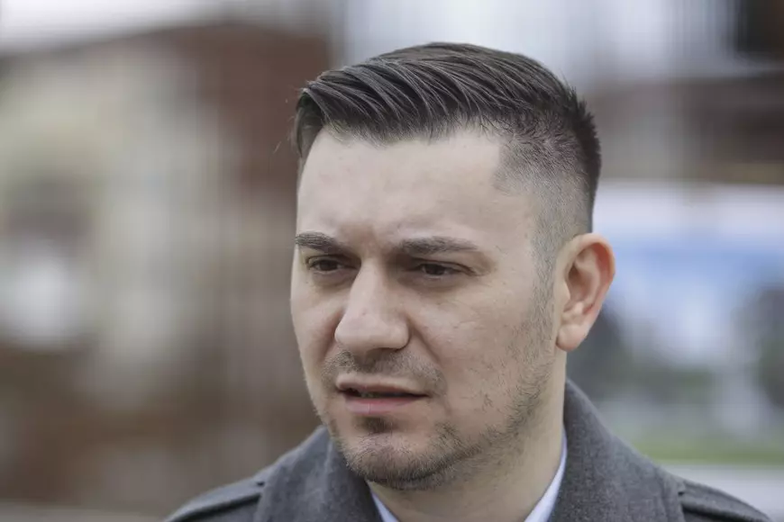 De ce rămân blocate camioanele și autocarele în Pasajul Unirii, după reabilitare? Înălțimea disponibilă s-a redus cu 16 centimetri, după ce s-au pus ventilatoare