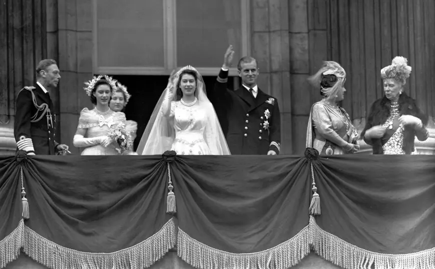 Viața reginei Elisabeta a II-a în imagini. Fotografii memorabile din viața celui mai longeviv monarh britanic