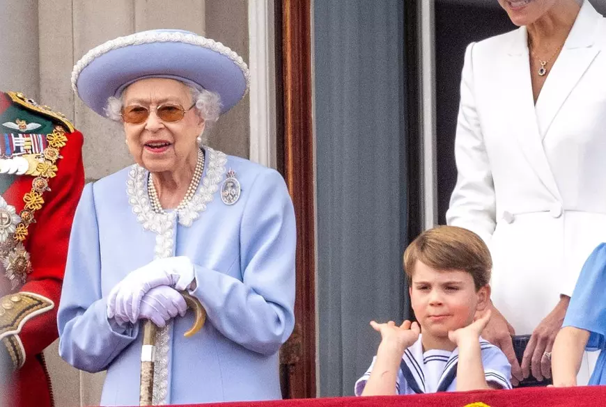 Viața reginei Elisabeta a II-a în imagini. Fotografii memorabile din viața celui mai longeviv monarh britanic