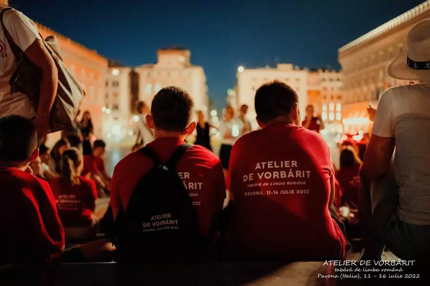 Tabără pentru copiii românilor din Italia, ca să învețe limba părinților: „Tinerii se ascundeau, refuzau să își accepte originile”