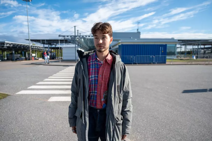 Reportaj Libertatea la punctul pe unde fug rușii în Finlanda, înainte ca și aici să se închidă granița: „Mama este fan absolut al lui Putin, dar mi-a zis să plec din țară”