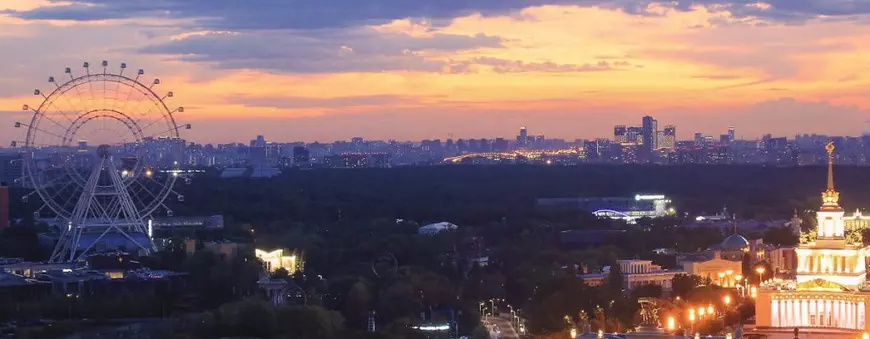 Roata inaugurată sâmbătă de Putin, la Moscova, cea mai mare din Europa, a fost închisă duminică. Cei care aveau bilete primesc banii înapoi