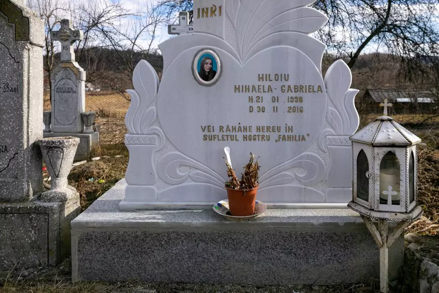 6 ani de când a fost ucisă românca traficată în Elveţia. Franţa l-a condamnat definitiv pe criminal, în România, traficanții fetei sunt liberi