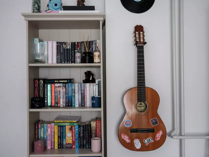 REPORTAJ din diaspora. Ultimul salariu pe care l-a câștigat ca profă în România a fost de 1.200 de lei, iar primul salariu ca femeie de serviciu în Danemarca a fost de 2.000 de euro. Acum e profesoară în cel mai nordic oraș danez