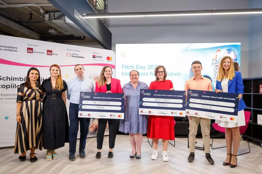 Șase studenți din Cluj-Napoca au făcut o aplicație cu care copiii pot învăța să scrie de mână. „Nu vrem să înlocuim profesorul”