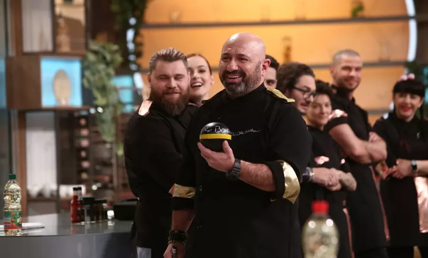 Decizia importantă luată de Cătălin Scărlătescu la „Chefi la cuțite”, ediția din această seară: „I-am dat o dedicație lui Bontea, bomba e a lui”