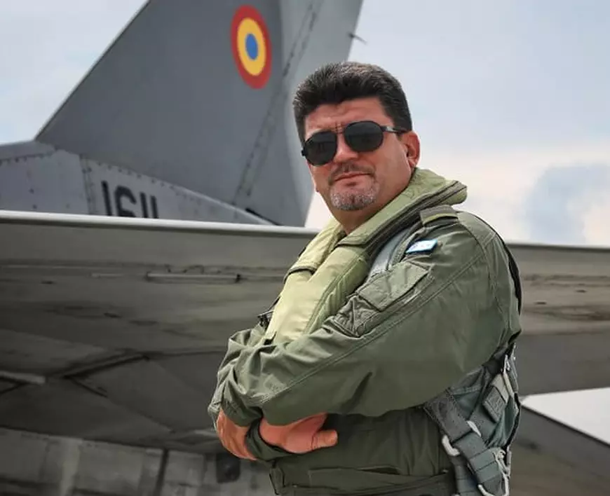 Daniel Moise, pilotul celui de-al doilea MiG, confirmă: „Am spus: «Ninsoare puternică, aveți grijă!» Tot respectul pentru echipaj”