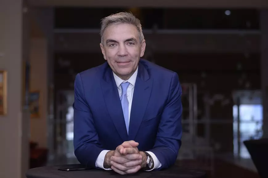 Care sunt meseriile viitorului și ce le recomandă tinerilor să aleagă în viață trei antreprenori din România: „Mai reciclezi o sticlă, un aluminiu, dar un om, mai greu”