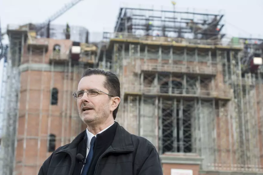 DOVADA CĂ BOR ȘTIA. Un consilier patriarhal din Sfântul Sinod al BOR a primit, acum 6 ani, o tânără care i-a arătat SMS-urile în care Visarion Alexa o hărțuia. Patriarhia a primit și un email cu probele de la studentă. Ce a făcut Biserica 