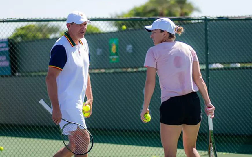 Foști antrenori ai Simonei Halep îi iau apărarea. „Poate să fie o contaminare”, „sunt șocat, nu pot să cred” și „nu văd cum s-a întâmplat”