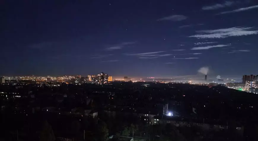 „Vom îngheța de frig”. De sub asaltul rachetelor rusești care lovesc centralele electrice, ucrainenii privesc cu groază spre iarnă