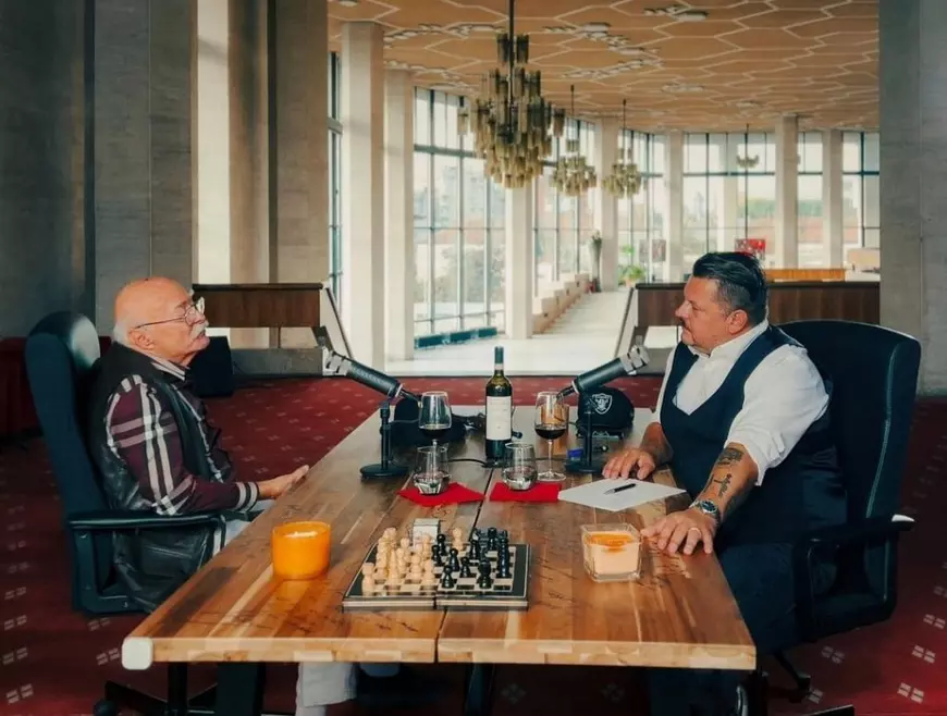 Tudor Gheorghe, maestru și în bucătărie: „Gătesc ciorbe de toate felurile. Prepar și 300 de sarmale, pun varza la murat”