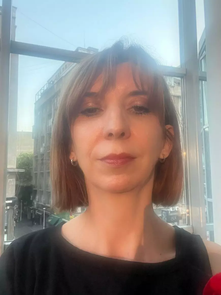 INTERVIU. De ce oamenii au reacționat atât de agresiv la adresa Deliei, după ce artista a spus că nu vrea copii. Psiholog: „O durere rostogolită din generație în generație”