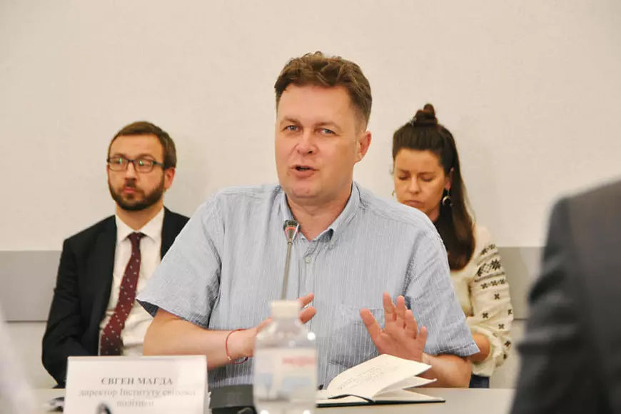 Doi politologi de la Kiev și Chișinău explică de ce Ucraina cere o aderare accelerată la NATO și de ce Republica Moldova nu o va face