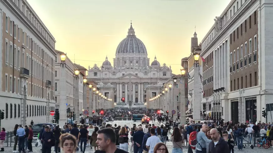 REPORTAJ. Roma și-a regăsit turiștii, după o luptă lungă cu pandemia de Covid-19