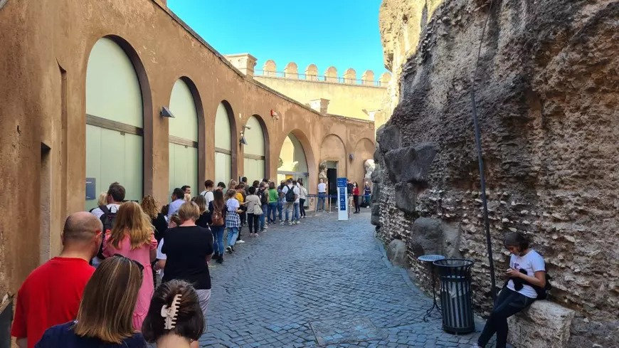 REPORTAJ. Roma și-a regăsit turiștii, după o luptă lungă cu pandemia de Covid-19