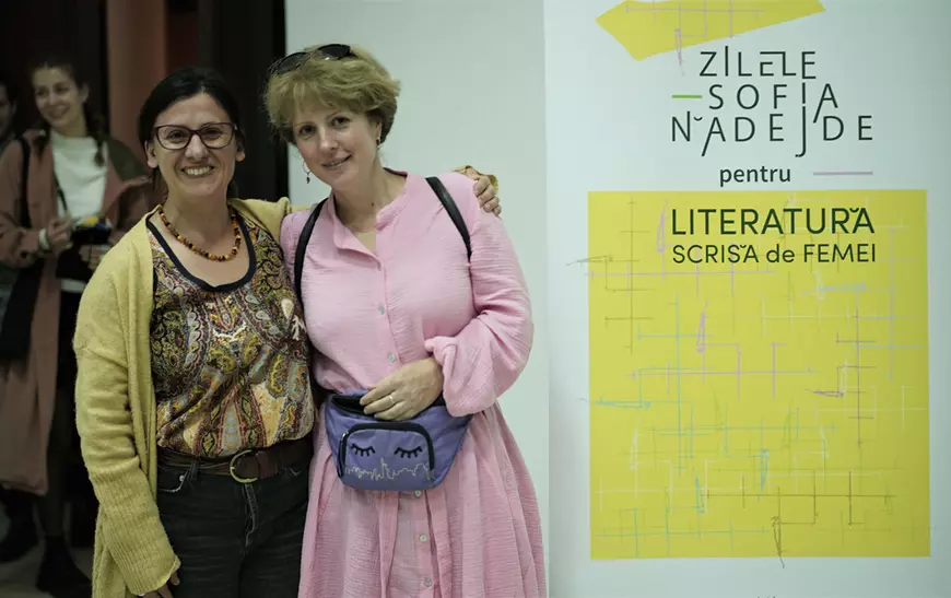 INTERVIU. Elena Vlădăreanu, omul din spatele premiilor dedicate scriitoarelor din România: „Să fii feministă înseamnă să faci ceva pentru femei”