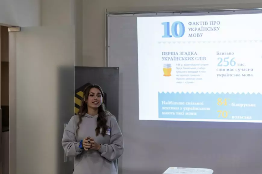 REPORTAJ. Ucrainenii din Odesa, 80% dintre ei vorbitori de rusă, fac cursuri de limba ucraineană. „Când Rusia ne spune că nu existăm, ce putem face?”