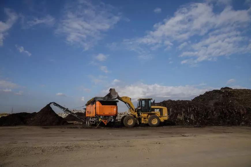 Primăria Sectorului 3, despre amenda primită pentru munții de gunoaie de la marginea Bucureștiului: „Vom analiza și vom face plângere, dacă se impune”