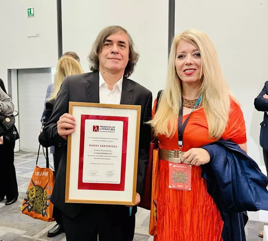 Mircea Cărtărescu, premiat la un important târg de carte din Mexic. Este a doua oară când un scriitor român primește distincția
