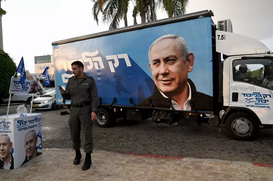 Netanyahu, aproape de revenirea în fruntea Israelului. Exit poll-urile dau partidul său pe primul loc în alegeri