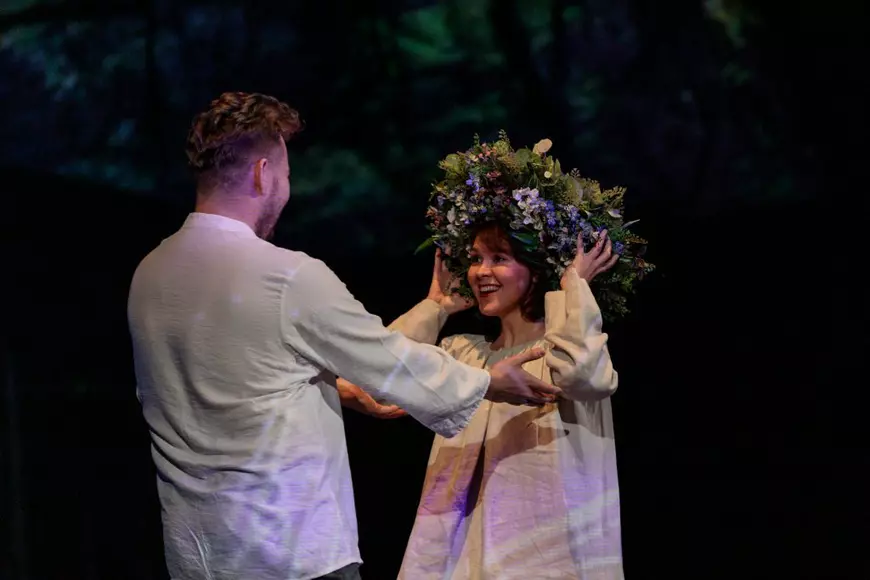 Am fost la un spectacol de operă la Odesa. Întârziat cu aproape o oră din cauza unei alarme de atac aerian, când artiștii și publicul au mers în adăpost 