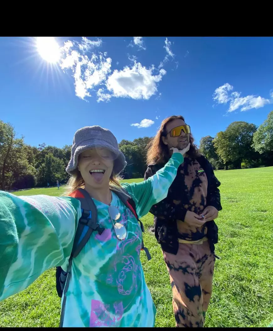 Mama Deliei, Gina Matache, rupe tăcerea și dezvăluie detalii din căsnicia artistei. Gestul pe care Răzvan îl face pentru soția lui în fiecare zi. „La ea acasă ne-am întâlnit”