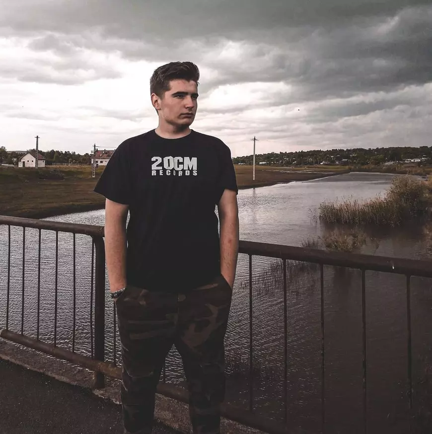 Marea păcăleală națională a burselor pentru elevii care au învățat online. Sute de părinți și de copii au rămas fără banii promiși. „A fost un experiment social”