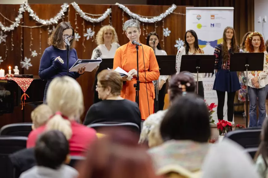 VIDEO. Românii şi ucrainenii şi-au unit vocile într-un concert de colinde din ambele ţări:  „Îngerii au sosit, ca o pasăre din cer”